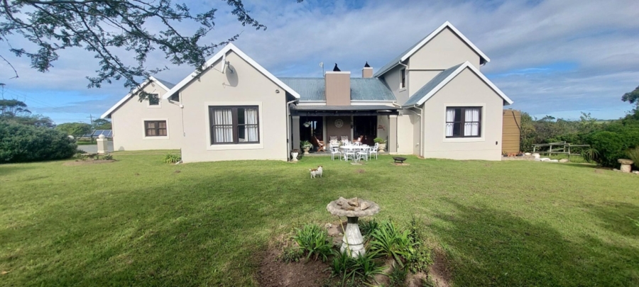 3 Bedroom Property for Sale in Sunrise On Sea Eastern Cape